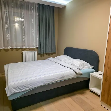 Lux - Aura S2 Apartment